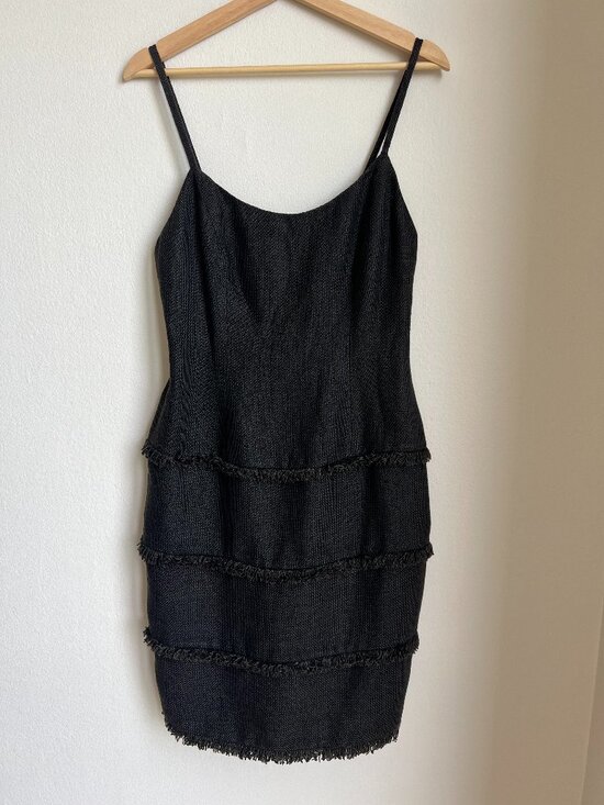 Emanuel Ungaro Dresses & Skirts - Vintage Emanuel Ungaro 100% Linen Tiered Fringe Cocktail Dress - Sz 8/42